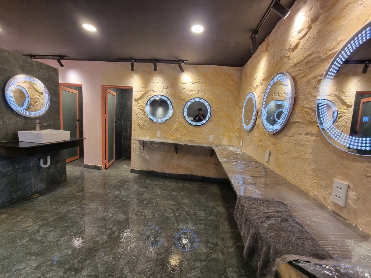 Wc SÂn Pickeball CỘng HÒa Garden -14