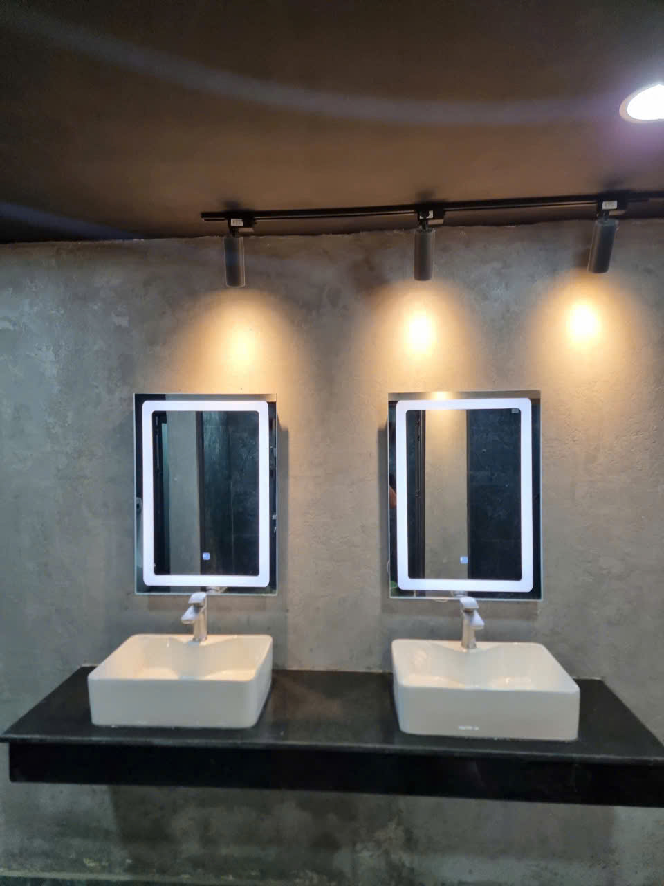 Wc SÂn Pickeball CỘng HÒa Garden -6