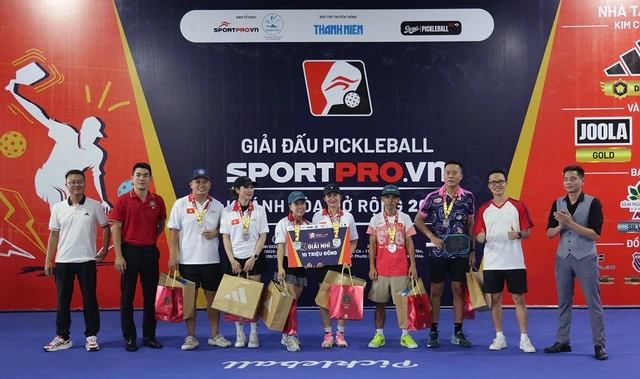 Giải Nhì được Trao Cho Clb Pickleball Công An Tỉnh Khánh Hòa
