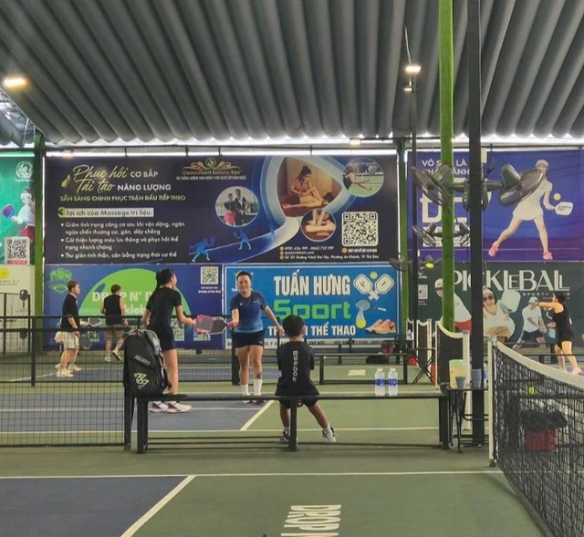 Hình Ảnh Những đứa Trẻ Xuất Hiện Ở Sân Pickleball Vào Dịp Hè Này Rất Nhiều