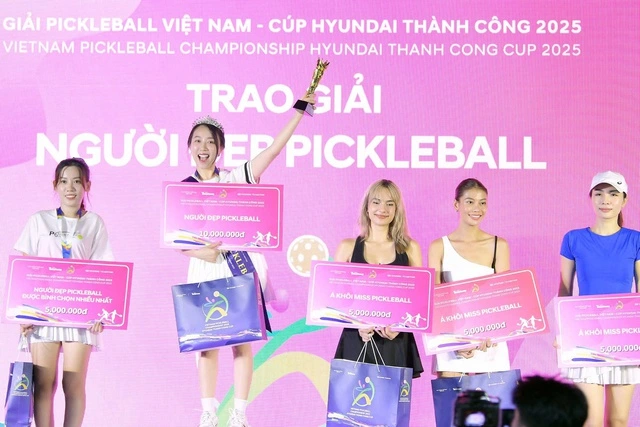 Dàn Người đẹp được Vinh Danh Ở Giải Pickleball Việt Nam 2025