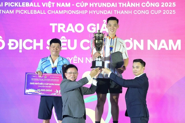 Tay Vợt Trương Vinh Hiển Xuất Sắc đoạt Cú Ăn 4 Ở Giải Pickleball Việt Nam 2025