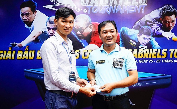 Nguyễn Minh Vũ Nhận Thưởng Nóng Sau Series 19 điểm