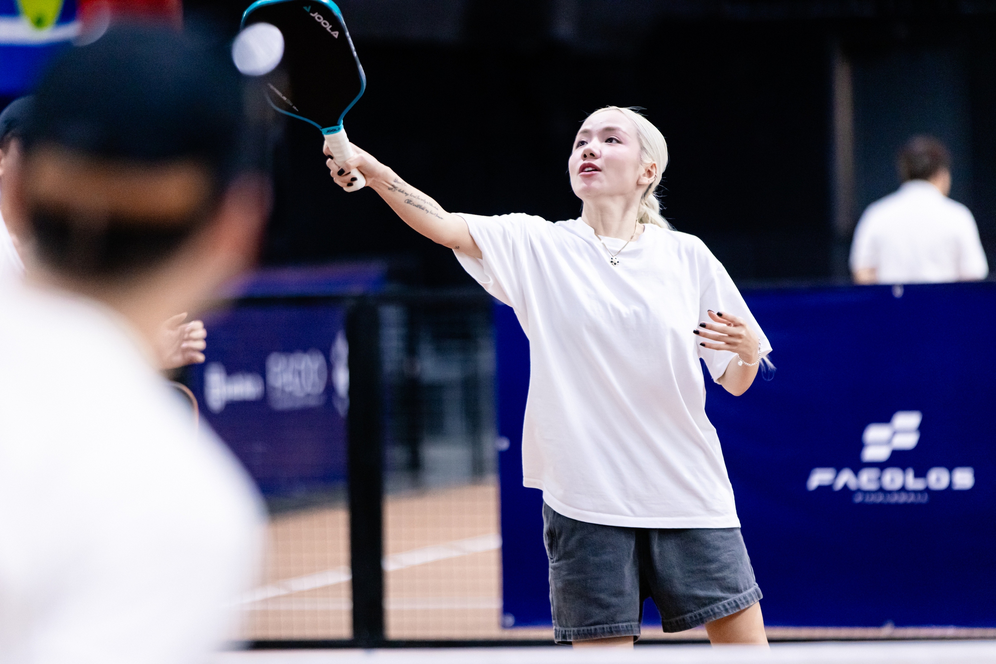 Phương Ly Xinh đẹp Bất Chấp Camera Thường
