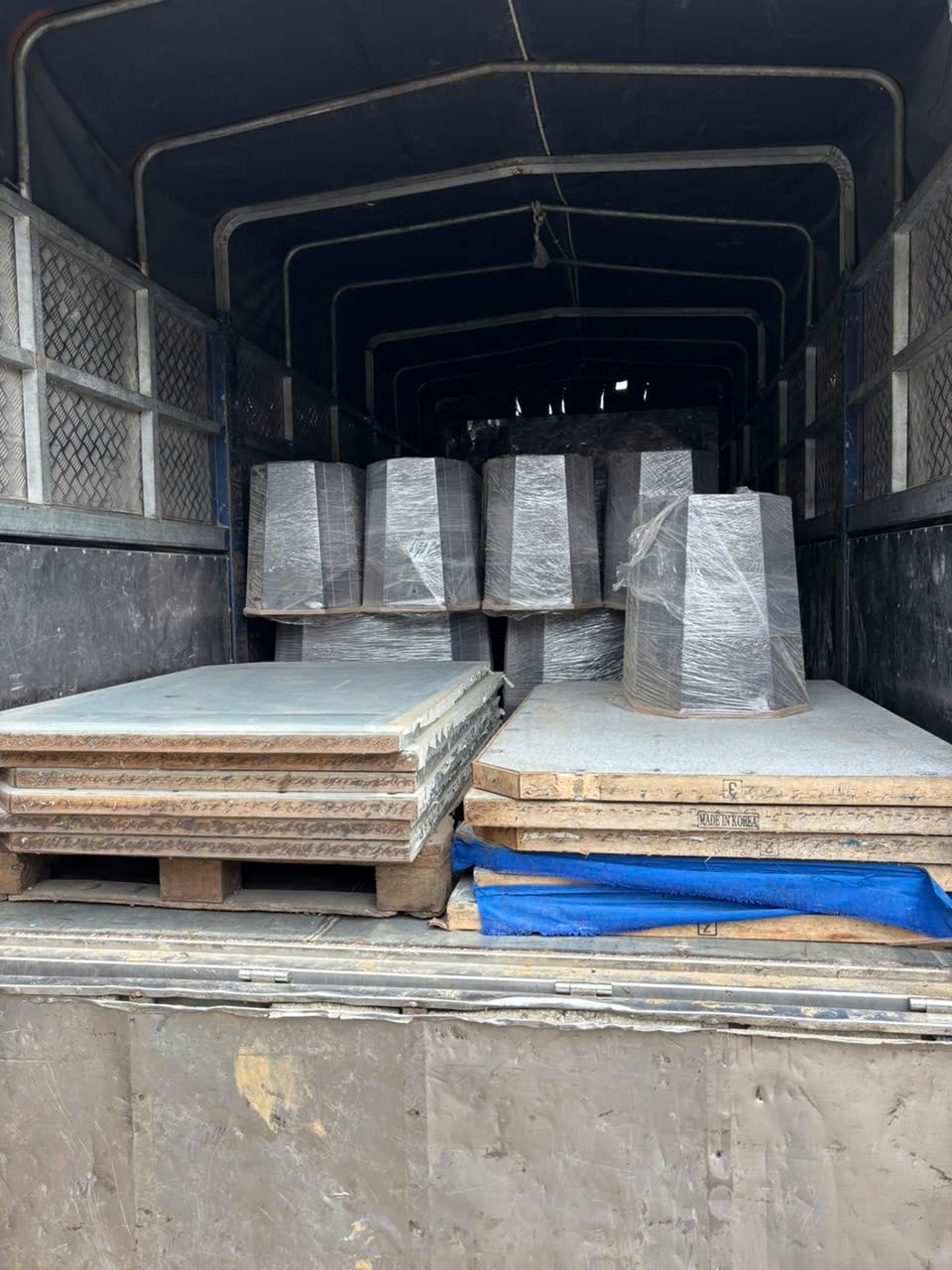 thi công quán bida trọn gói
