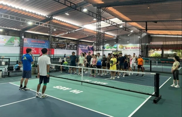 Các Giải Pickleball Phong Trào đang được Tổ Chức Khắp Nơi, Thu Hút Vận động Viên Nghiệp Dư Tham Dự