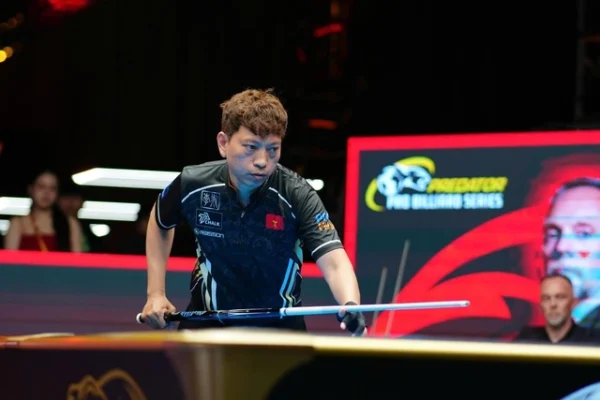 Hoàng Sao Vẫn Thể Hiện được Phong độ Cao