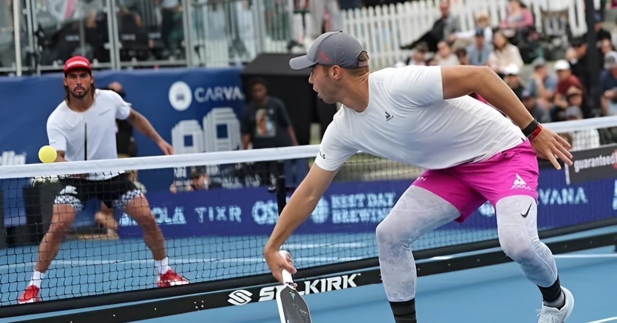 Kỹ Thuật đánh Bóng Chéo Sân Là Một Kỹ Thuật Chơi Pickleball Chiến Thuật Hiệu Quả