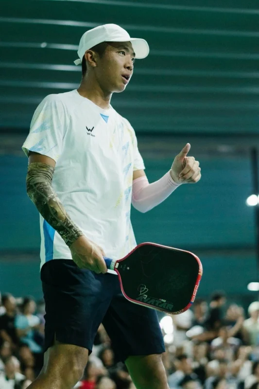 Quang Dương Và Chia Sẻ Trên Trang Cá Nhân