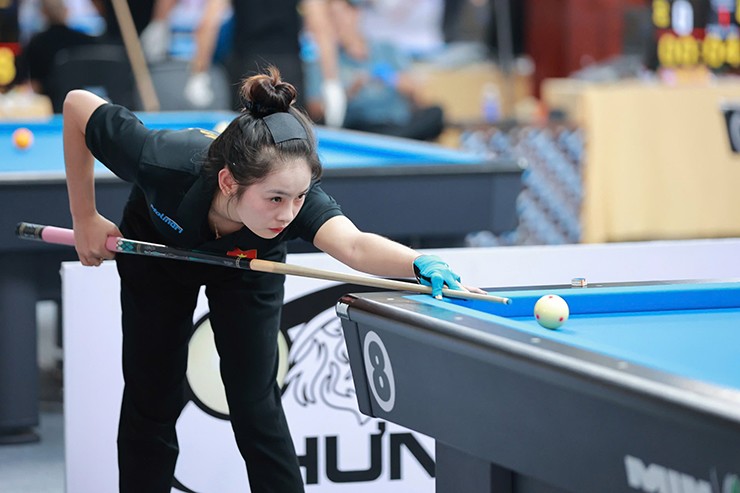 Thanh Trúc Chỉ Mới Tiếp Xúc Với Billiards Chưa đầy Một Năm