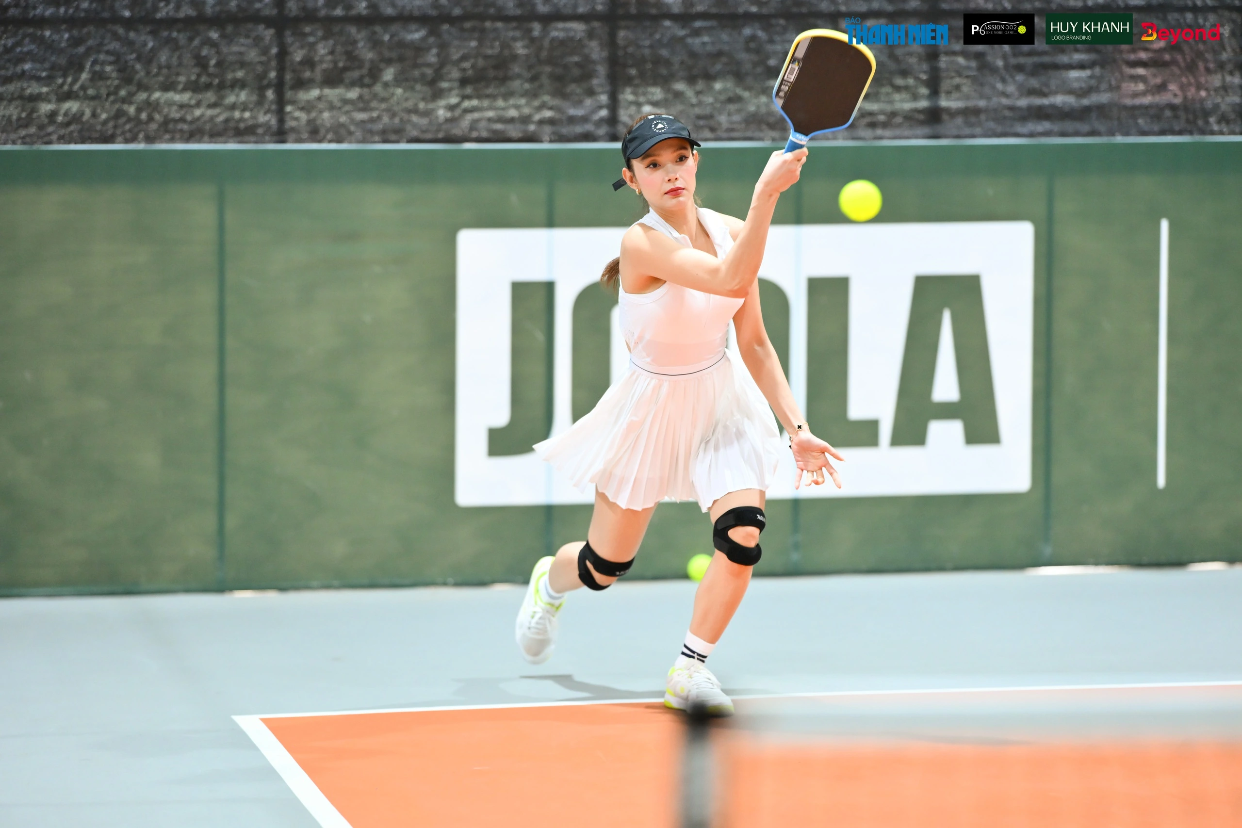 Ca Sĩ Minh Hằng Thi đấu Trên Sân Pickleball Banger An Phú