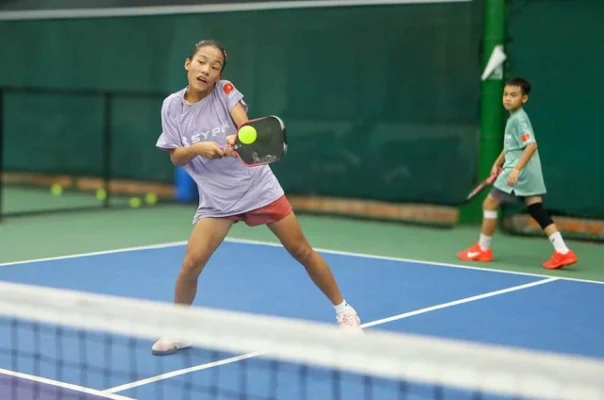 Đan Linh Hương Tập Luyện Tại Clb Kỳ Hòa Trước Ngày Lên đường Sang Mỹ Tham Dự Giải Pickleball Trẻ Thế Giới 2025