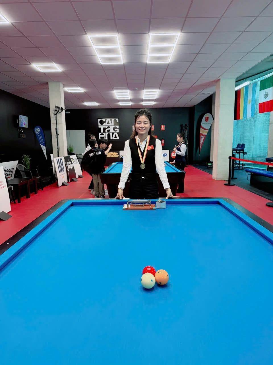 Liên Quỳnh Mạnh Mẽ Sau Thời Gian Trui Rèn Ở Hàn Quốc