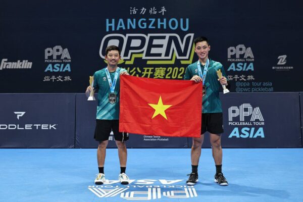 Vinh Hiển (trái) Và Minh Quân Làm Nên Lịch Sử Cho đôi Nam Việt Nam Ở Ppa Tour