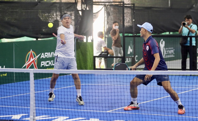 Giải pickleball thắt chặt tình cảm giữa những người cống hiến cho giải TNSV THACO cup 2026 10 Cặp Lý Minh Tân - Hoàng Quỳnh được đánh Giá Là Ứng Viên Vô địch, Mang đến Nhiều Pha Bóng đẹp Mắt
