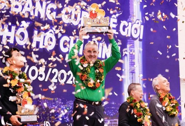 Tròn 2 Năm Kể Từ Khi Tái Xuất Umb, Caudron Nay đã Sở Hữu 2 Danh Hiệu Cao Quý Nhất Là World Championship Và World Cup