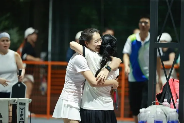 Sôi nổi giải pickleball ủng hộ trẻ em nghèo ở Hàng Gòn, Đồng Nai 4 Phút Giây Vỡ Òa Trên Sân Bóng