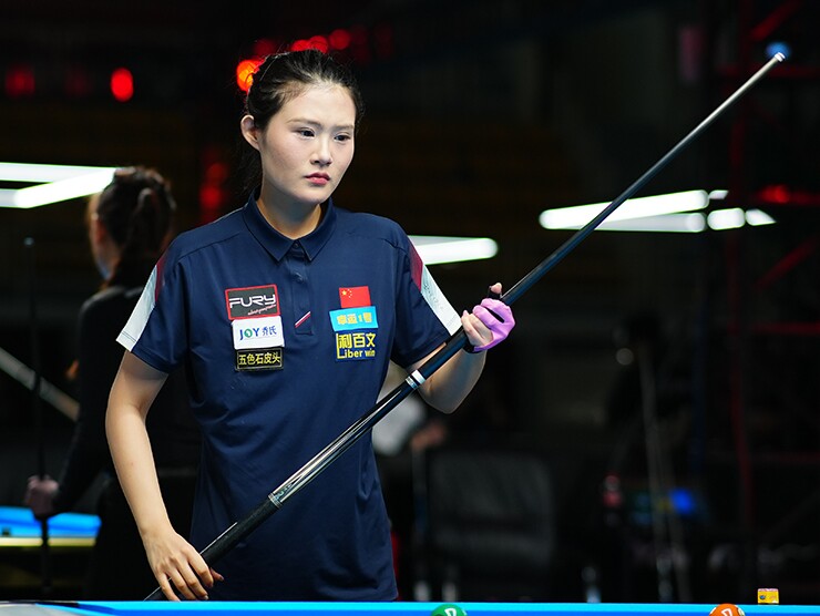 Nữ Cơ Thủ Trung Quốc Zhang Mu Yan