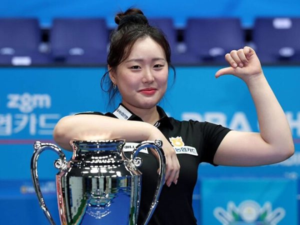 Kim Bo-mi Khóc Nức Nở Sau Khi đăng Quang 1